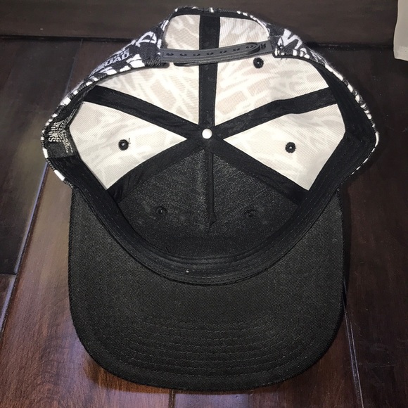 Suicide Squad Snapback - Picture 5 of 7